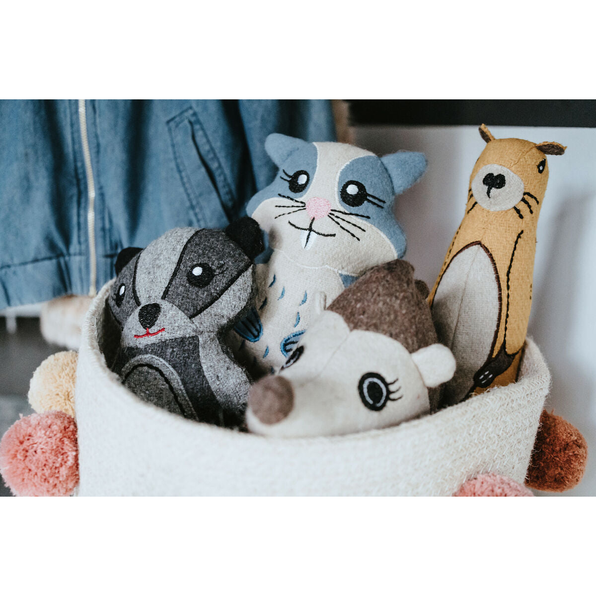 Soft toy for dogs Hunter Brown 100 % Recycled Hedgehog-1